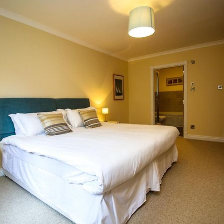 Turnberry Apartments Quarto foto