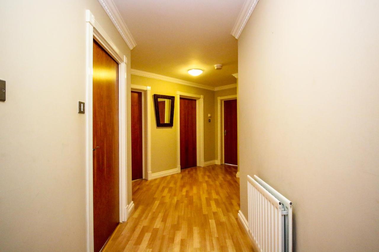 Turnberry Apartments Exterior foto